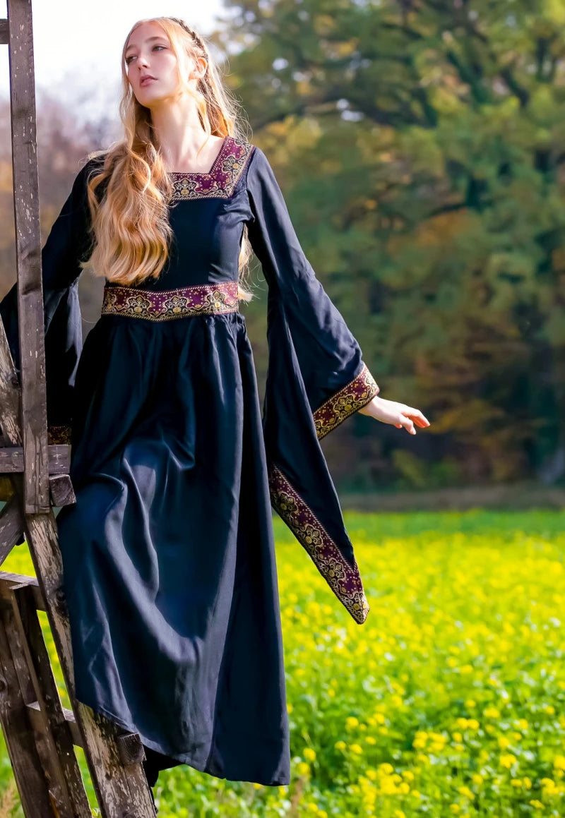 Aatelismekko Isolde